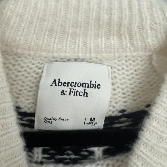 Abercrombie Cable Mock Neck Fair Isle Sweater Women's Size Medium - Picture 4 of 4